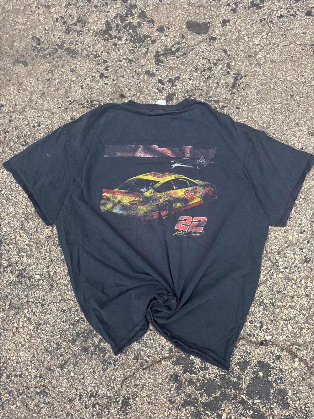 Vintage NASCAR Gildan Mens XL Black Racing #22 Graphic Tee